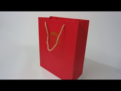 embalaje de bolsas de papel impresas a medida con el logotipo del fabricante