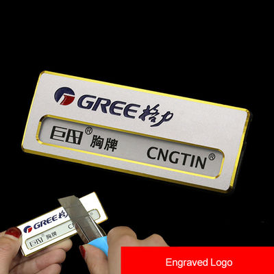 comprar Etiquetas de nombre grabadas a medida Magnético con relleno de color del logotipo Reutilizable Metal insignias de nombre online manufacture