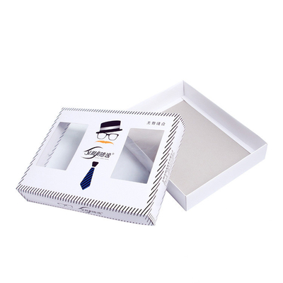 Un buen precio. Fábrica en línea de caja de ventana de caja de embalaje de ropa de papel plegable personalizada para la venta en línea